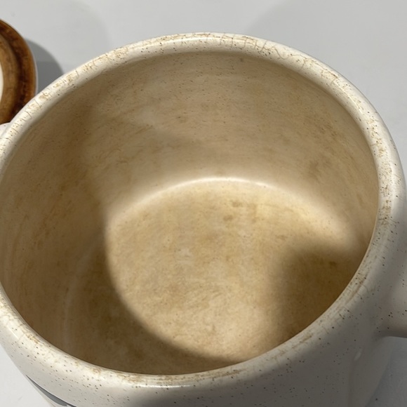 Vintage 1970s West Bend Bean Pot Server 2 qt. With lid - Picture 10 of 16